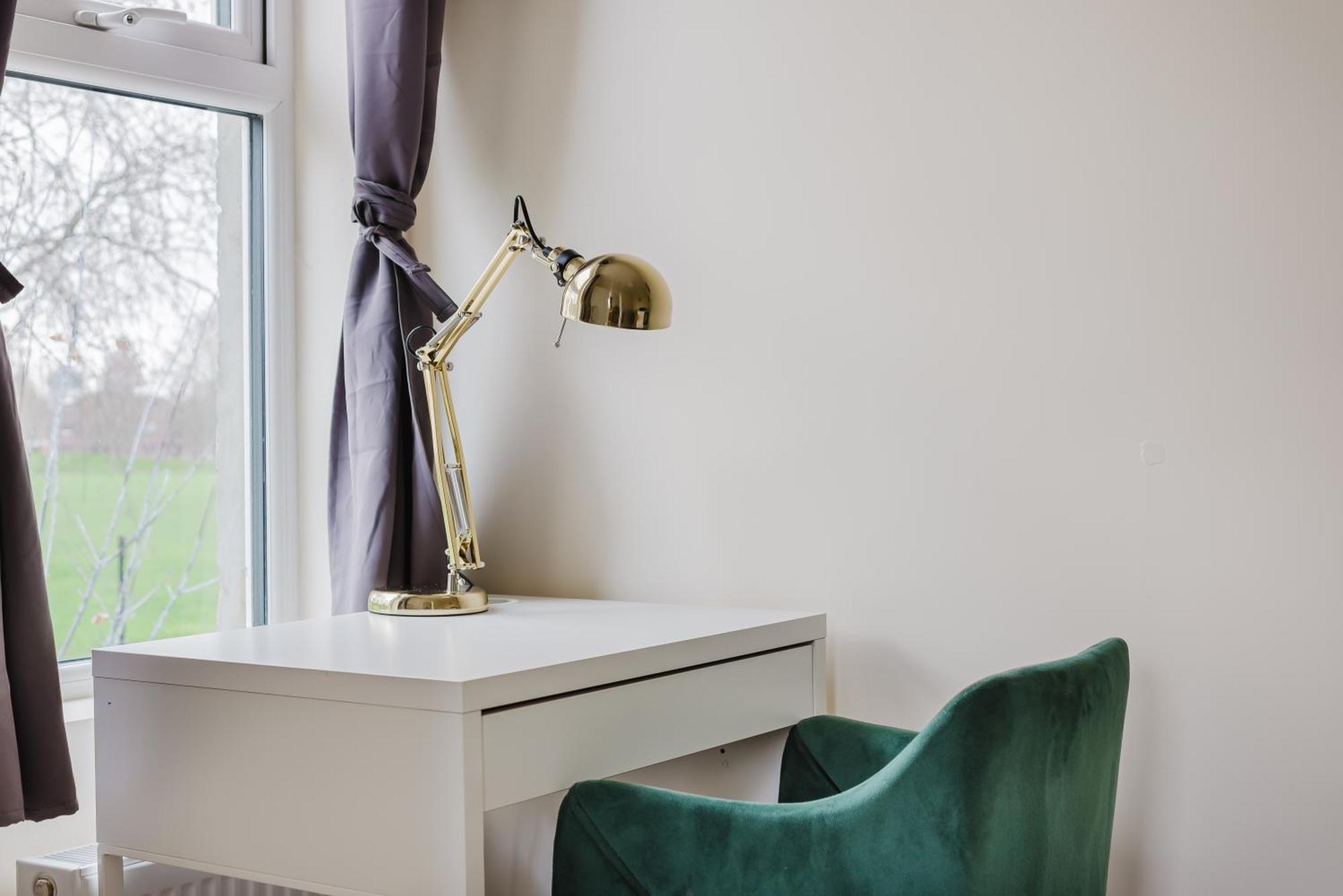 Modern Cosy Corner Flat 3 Bed And Loft Sleep 7 People Lejlighed London Eksteriør billede