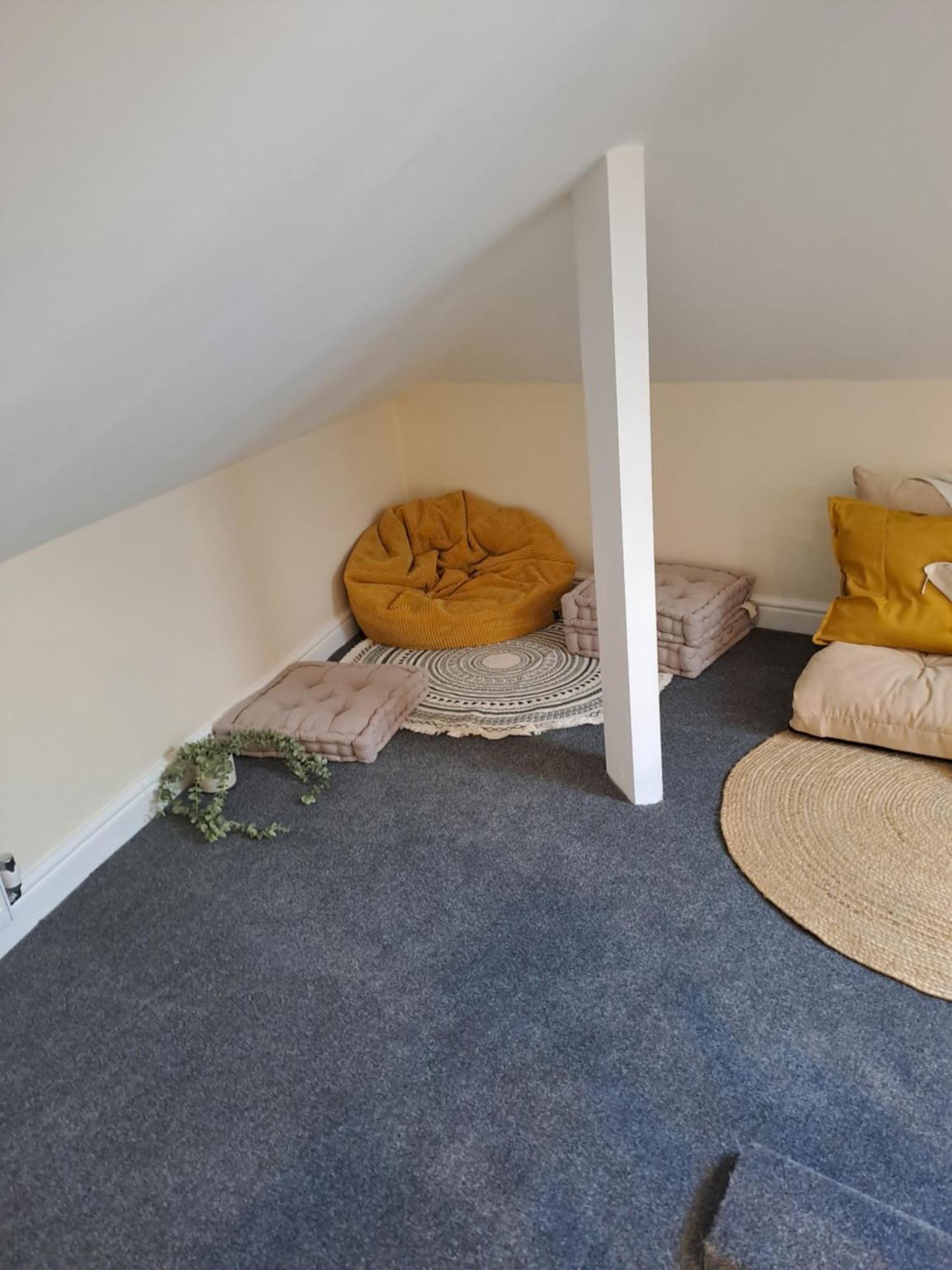Modern Cosy Corner Flat 3 Bed And Loft Sleep 7 People Lejlighed London Eksteriør billede